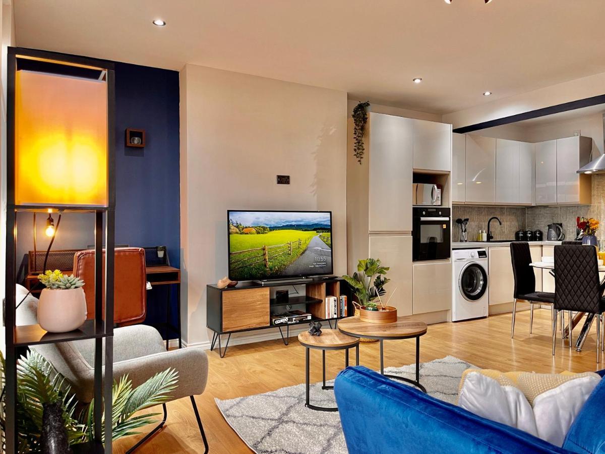 City Centre Gem In Southend Near The Beach, Station And Parking Apartment Exterior photo